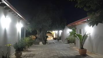 Enceinte de lâhĂ©bergement