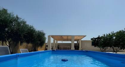 Le Carrube Bed and Breakfast with Wi-Fi and Air Conditioning