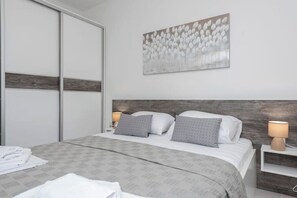 2 bedrooms, iron/ironing board, WiFi, bed sheets - Villa Mel Mari 3 (Prelog)
