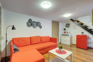 Living area - A Red Gem in the heart of Budapest (Budapest)