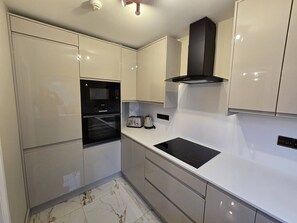 Apartment, 2 Bedrooms, Accessible, Smoking | Interior - 2 Bedroom Apartment In Manchester - Stretford - OT (Manchester)