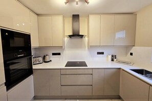 Departamento, 2 habitaciones, con acceso para personas discapacitadas, para fumadores | Interior