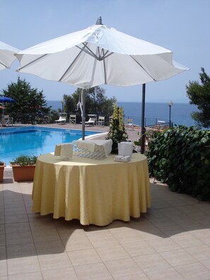 Seasonal outdoor pool - Hotel Guardacosta (Cirella)