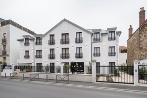 Exterior - LA VILLA Le Bourget Paris Parc des Expos (Le Bourget)