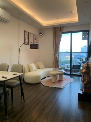 Apartament, cuina bàsica, vistes a la ciutat | Wifi gratuïta