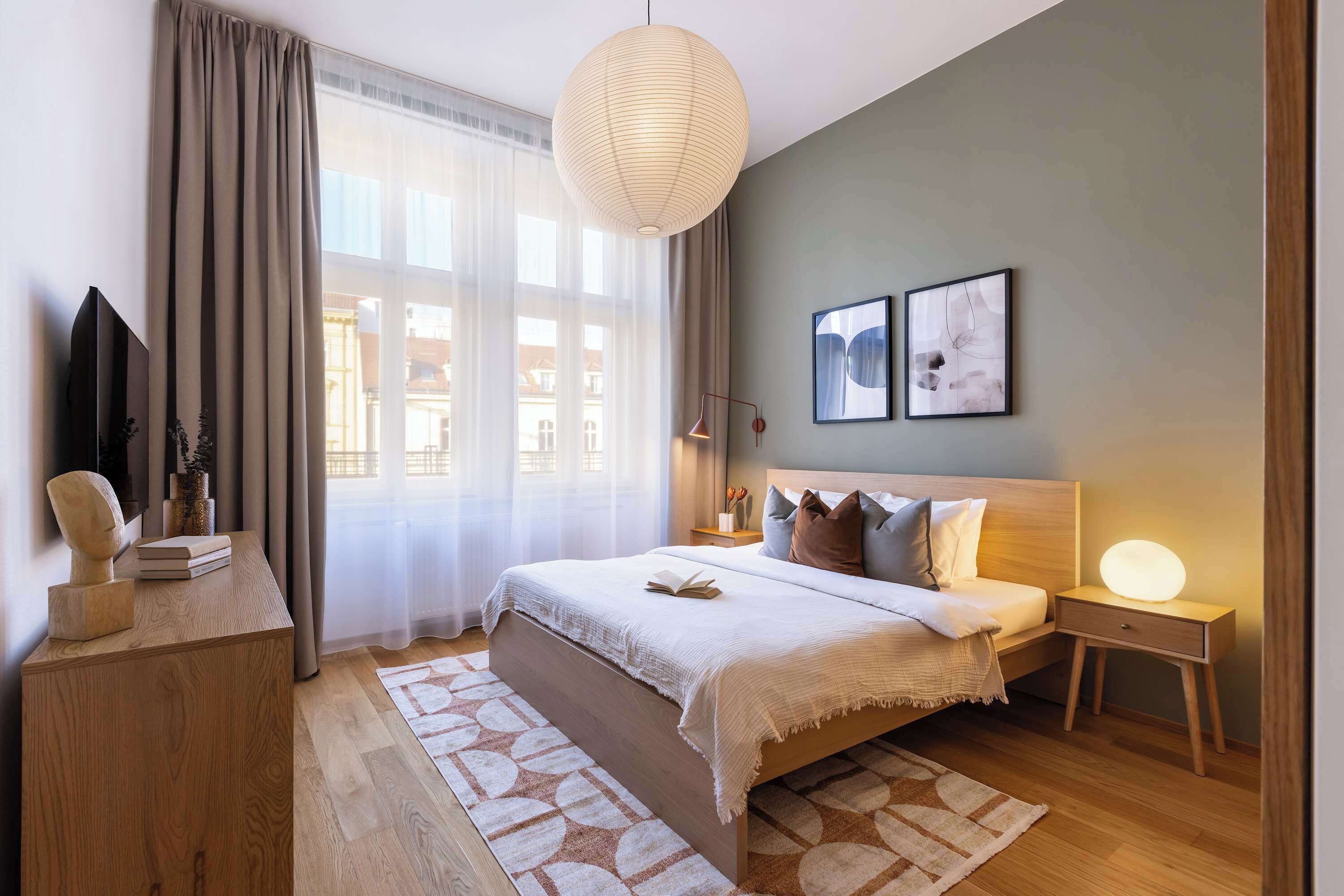 Strykejern/-brett, wi-fi og sengetøy