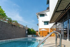 5 piscinas al aire libre