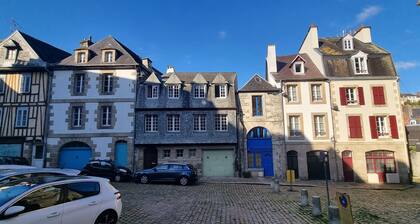 Bright apartment with terrace in the heart of Morlaix