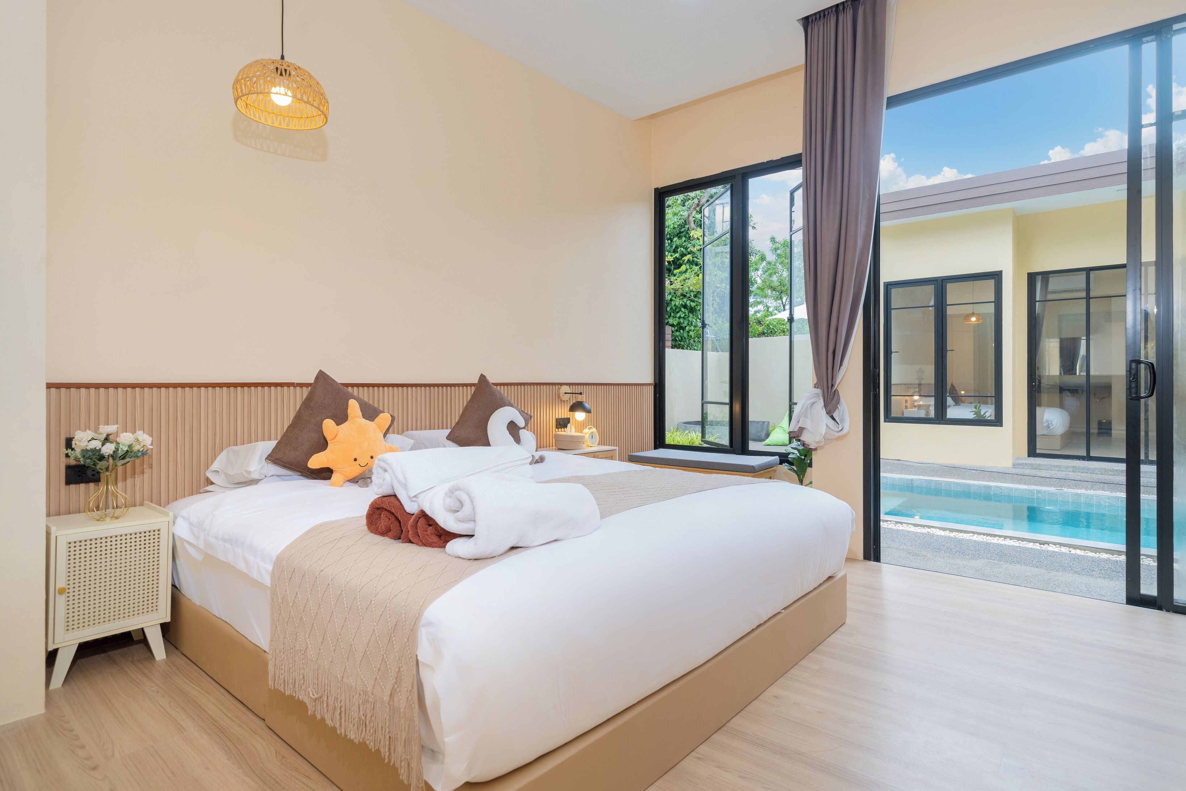 Deluxe-Suite, Poolblick | Ausblick vom Zimmer