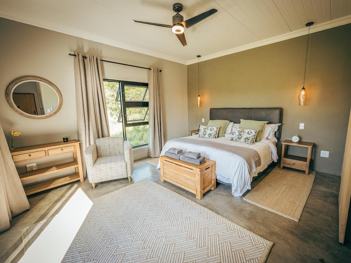 Bushwillow Cottage | Dihias secara berasingan, dilengkapkan perabot secara berasingan, meja 