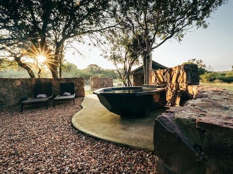 Hideout Luxury Tent | Room amenity. Summerplace Game Reserve