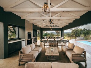 Summer hill | Terrace/patio - Summerplace Game Reserve (Vaalwater)