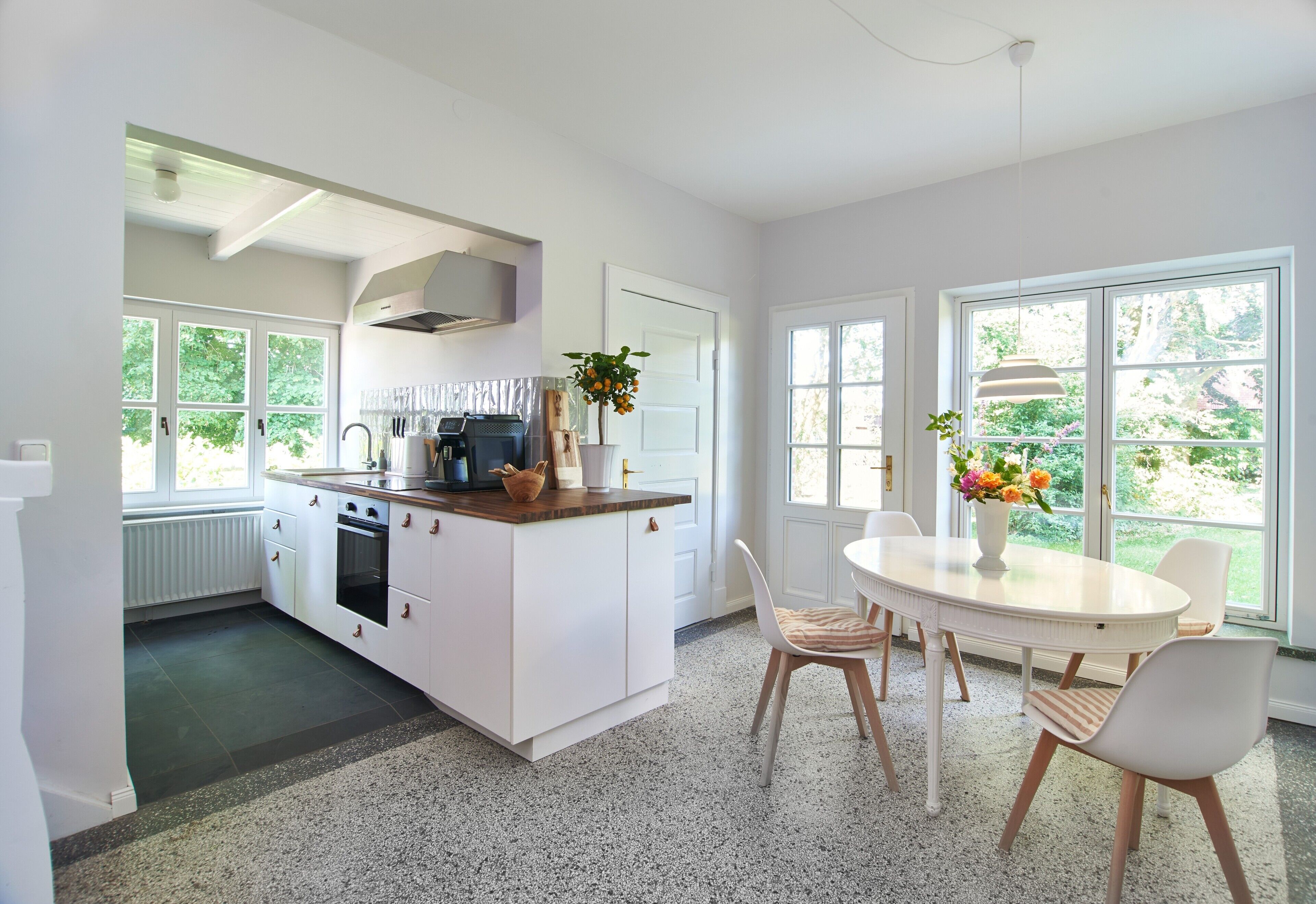 Kühlschrank, Ofen, Herdplatte, Geschirrspüler