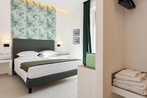 Superior Room, Balcony, City View | Desk, laptop workspace, free WiFi - URBAN Palermo DOWNTOWN (Palermo)