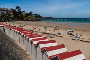 Beach - Charming house for 6 with garden (Saint-Lunaire)