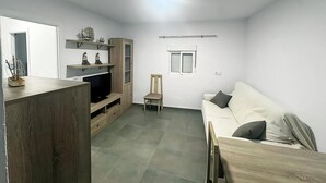 Interior - Apartamento acogedor a 300m de la playa (Conil de la Frontera)
