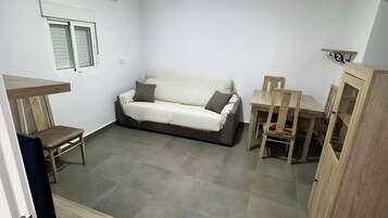 Tabla de planchar con plancha y wifi