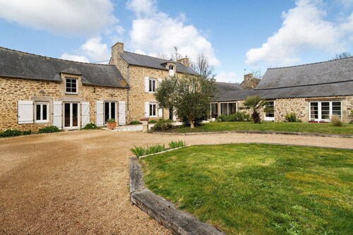 Chambre d’hôtes « Chambre Grany » avec terrasse, jardin partagés et Wi-Fi