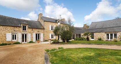 Chambre dâhĂŽtes « Chambre Grany » avec terrasse, jardin partagĂ©s et Wi-Fi
