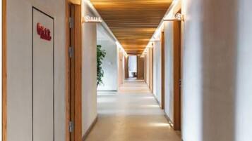 Habitación básica doble | Escritorio, espacio para trabajar con laptop y wifi gratis