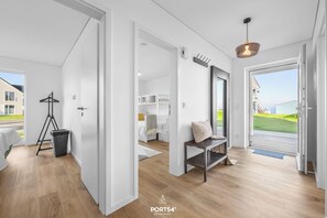 Bureau, fer et planche à repasser, Wi-Fi gratuit