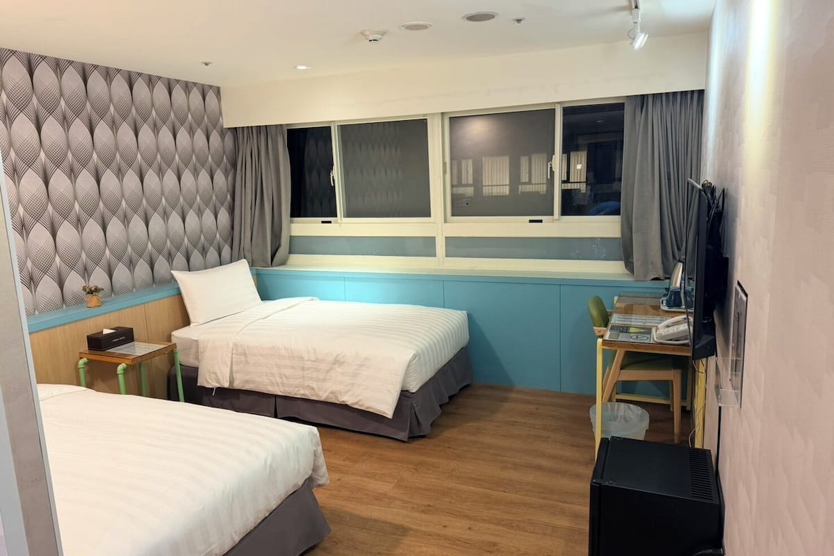 Deluxe Twin Room, City View | In-room safe, iron/ironing board, free WiFi