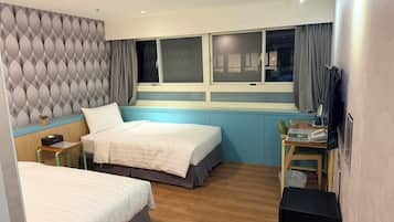 Deluxe Twin Room, City View
