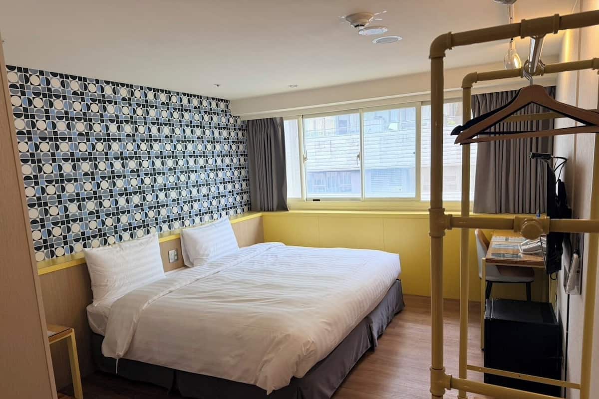 Deluxe Double Room, City View | In-room safe, iron/ironing board, free WiFi