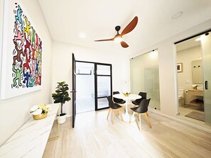 Dining - Stay in Condesa | New, Cozy & Full of Charm (Mexico City)