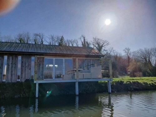 Riverside Chalet | Cavan Lakes | Private Jetty