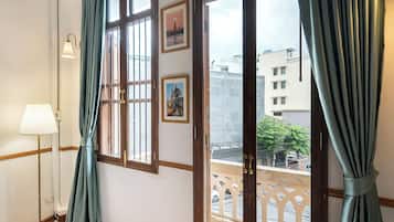 Deluxe Quadruple Room, 2 Queen Beds, Balcony, City View | City view