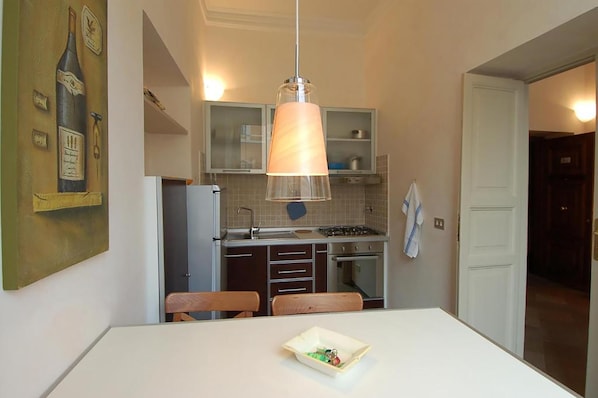 Appartamento (1 Bedroom) | Angolo cottura privato | Forno, macchina per caffè espresso, bollitore elettrico