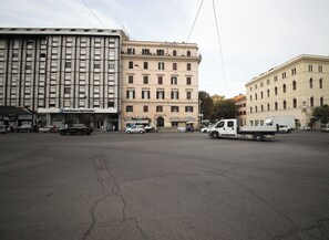 Exterior - Rafael House by Ghor (Rome)