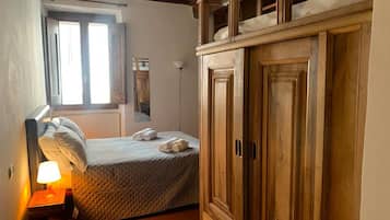 Apartment (2 Bedrooms)