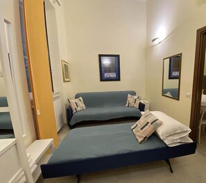 Apartment (2 Bedrooms) | 2 bedrooms, iron/ironing board, bed sheets - Independent Rooms by Ghor (Rome)