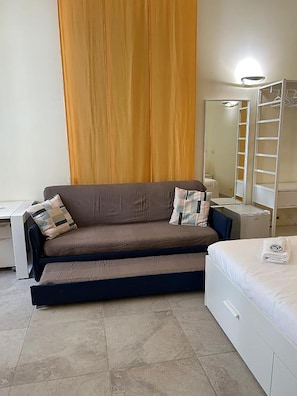 Apartamento (2 Bedrooms) | 2 quartos, ferros/tábuas de passar roupa, roupa de cama