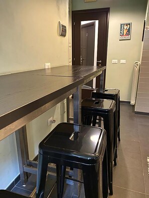 1 bedroom, iron/ironing board, cots/infant beds, bed sheets - Guest House Rome by Ghor (Rome)