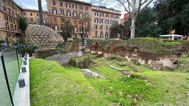 Unclassified image, 1 of 52, button - Guest House Rome by Ghor (Rome)