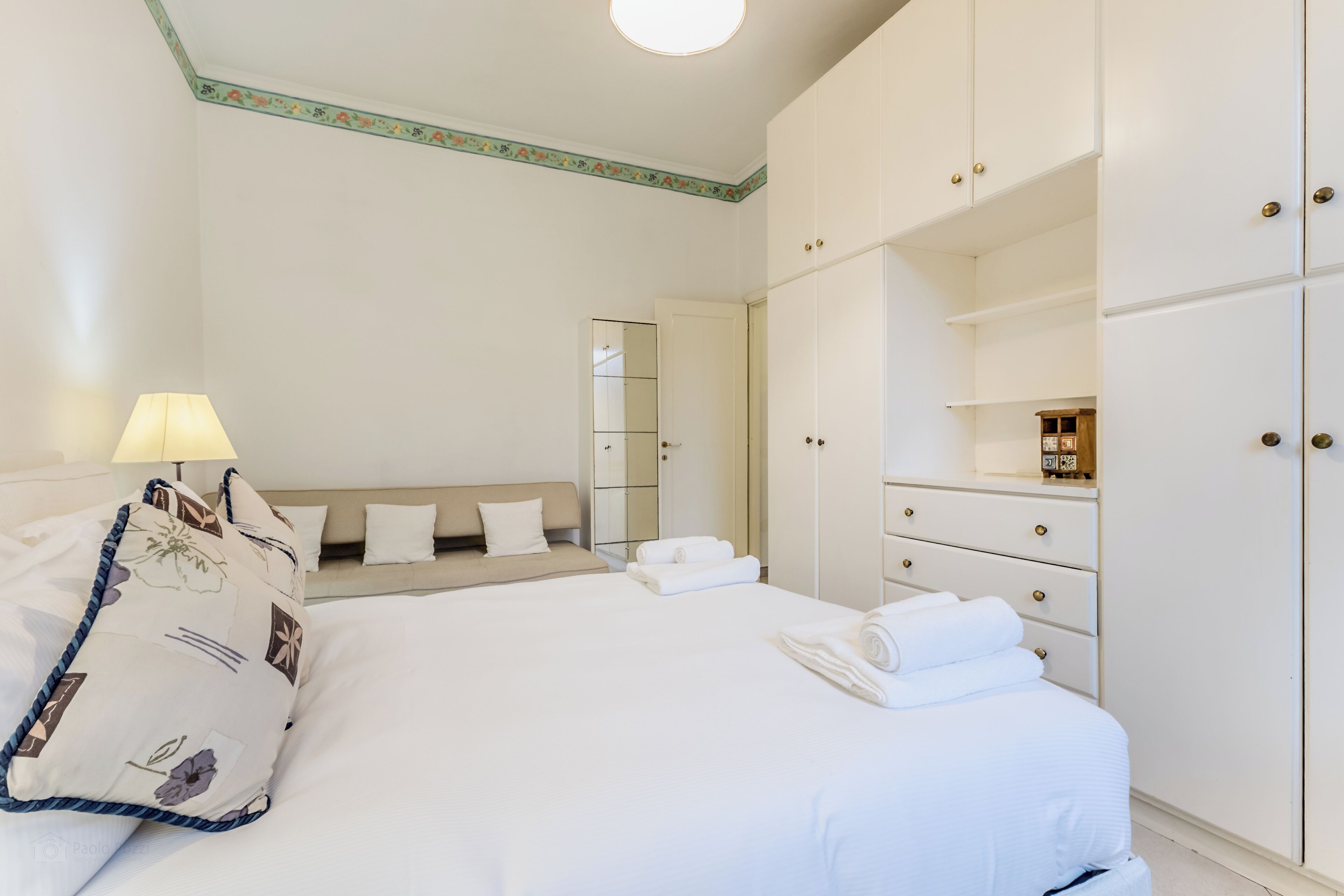 Apartment (1 Bedroom) | 1 Schlafzimmer, Bügeleisen/Bügelbrett, Babybetten, Bettwäsche