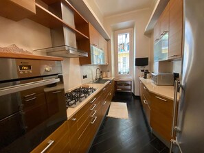 아파트 (2 Bedrooms) | 전용 주방 | 전자레인지, 쿡탑, 식기 세척기, 에스프레소 메이커