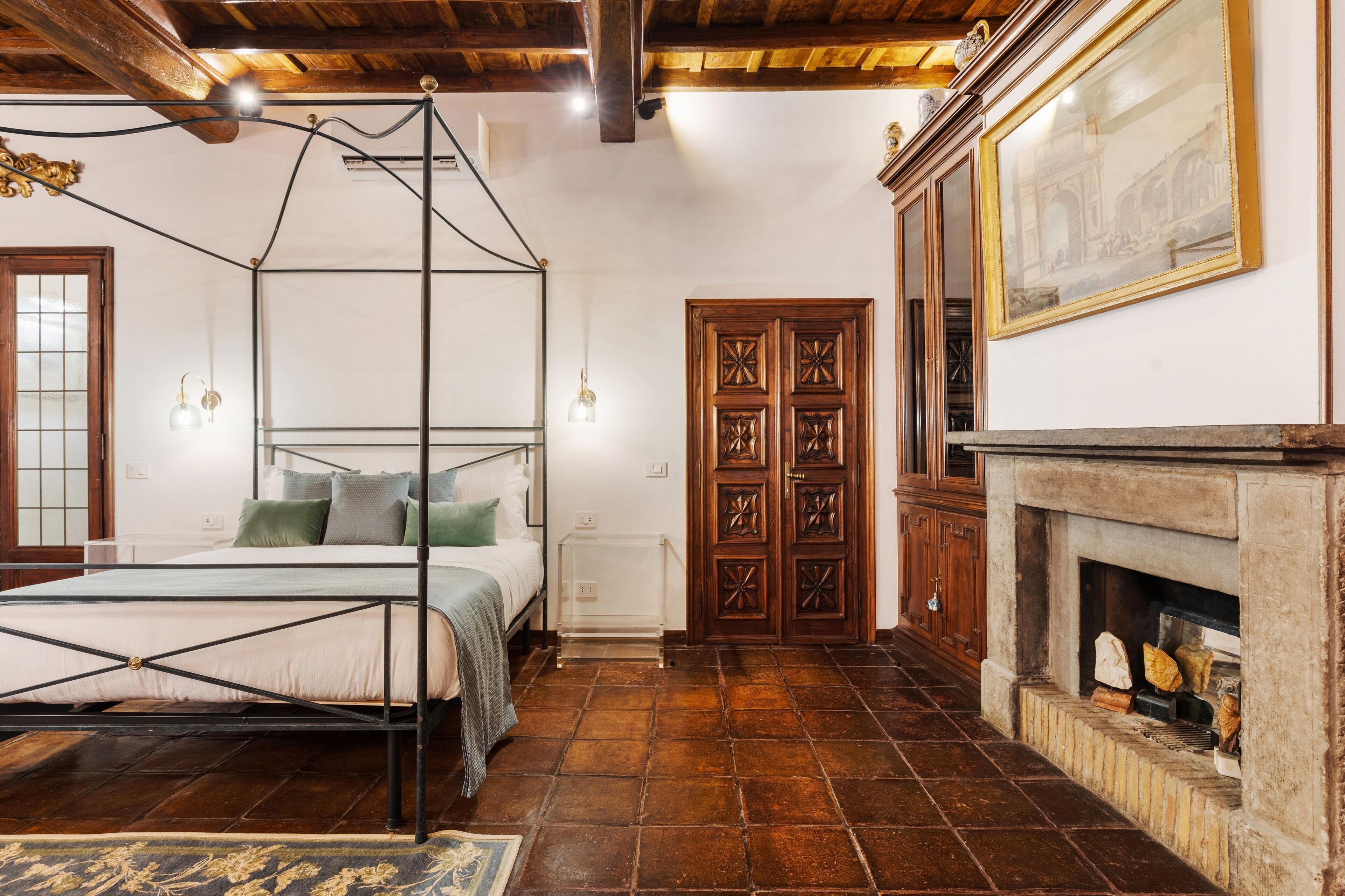 Apartment (1 Bedroom) | 1 bedroom, iron/ironing board, cribs/infant beds, bed sheets