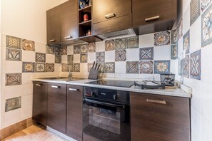 Apartment (1 Bedroom) | Private kitchen - Dimora Storica del Biscione by Ghor (Rome)