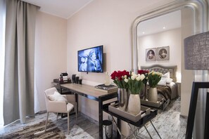 Room - Colonna 18 Apartment by Ghor (Rome)