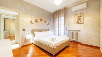 Leilighet (1 Bedroom) | 1 soverom, strykejern/-brett og sengetøy