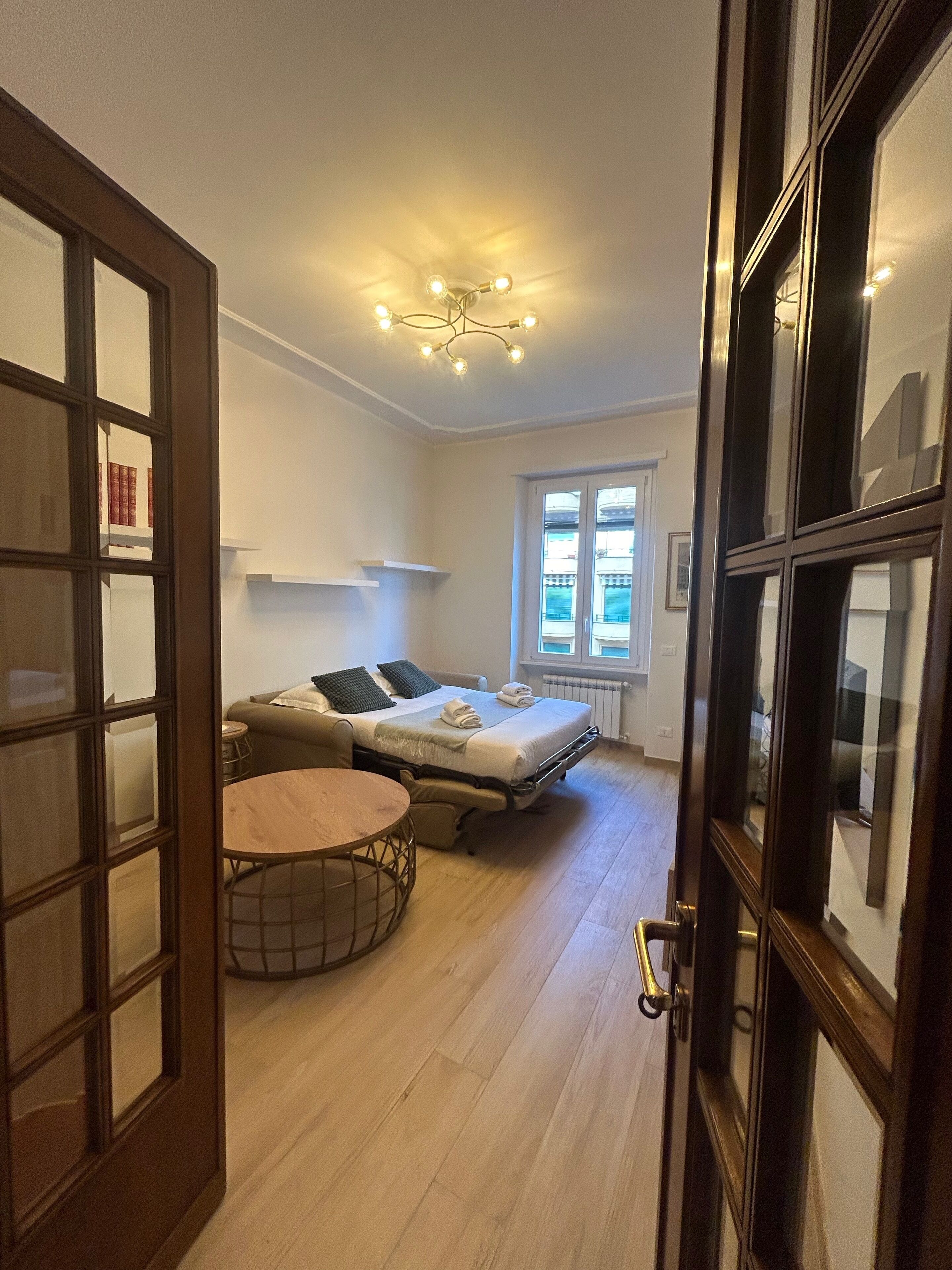 Apartment (1 Bedroom) | 1 bedroom, iron/ironing board, cribs/infant beds, bed sheets