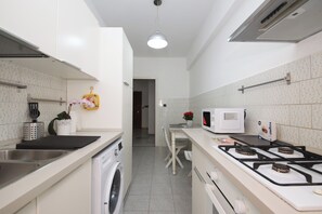 Căn hộ (2 Bedrooms) | Bếp riêng | Lò vi sóng, dụng cụ pha espresso, ấm điện 