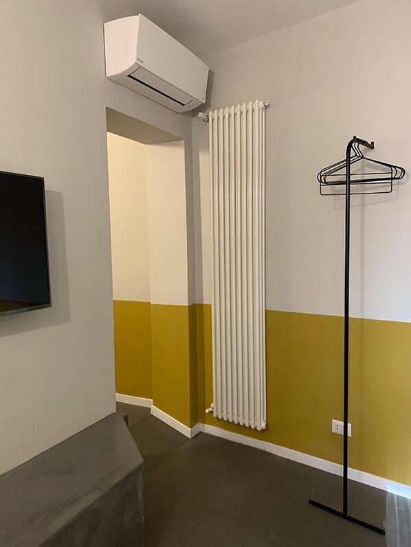 Triple Room (1 Bedroom) | 1 bedroom, cots/infant beds, bed sheets