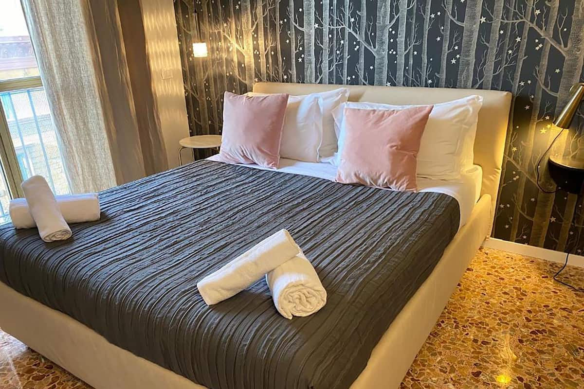 Camera (1 Bedroom) | 1 camera, culle/letti per bambini (a pagamento), lenzuola