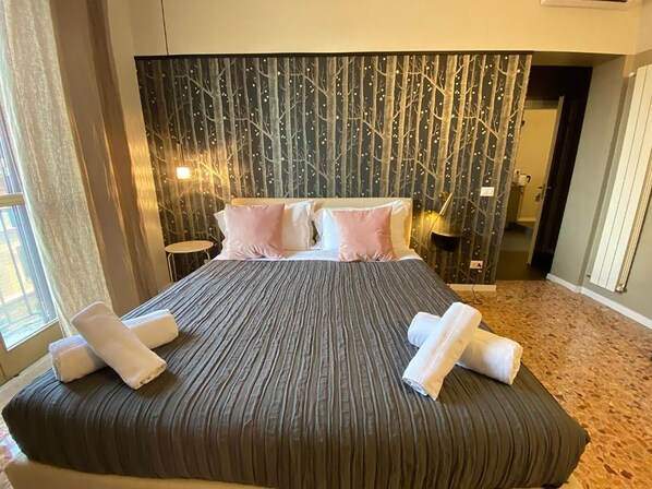 Camera (1 Bedroom) | 1 camera, culle/letti per bambini (a pagamento), lenzuola