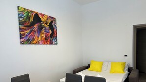 Căn hộ (3 Bedrooms) | Khu phòng khách